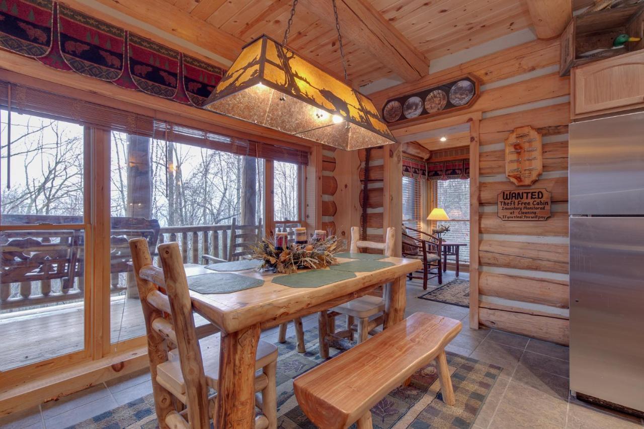 Villa #3685 Brookside à Hatchertown Extérieur photo